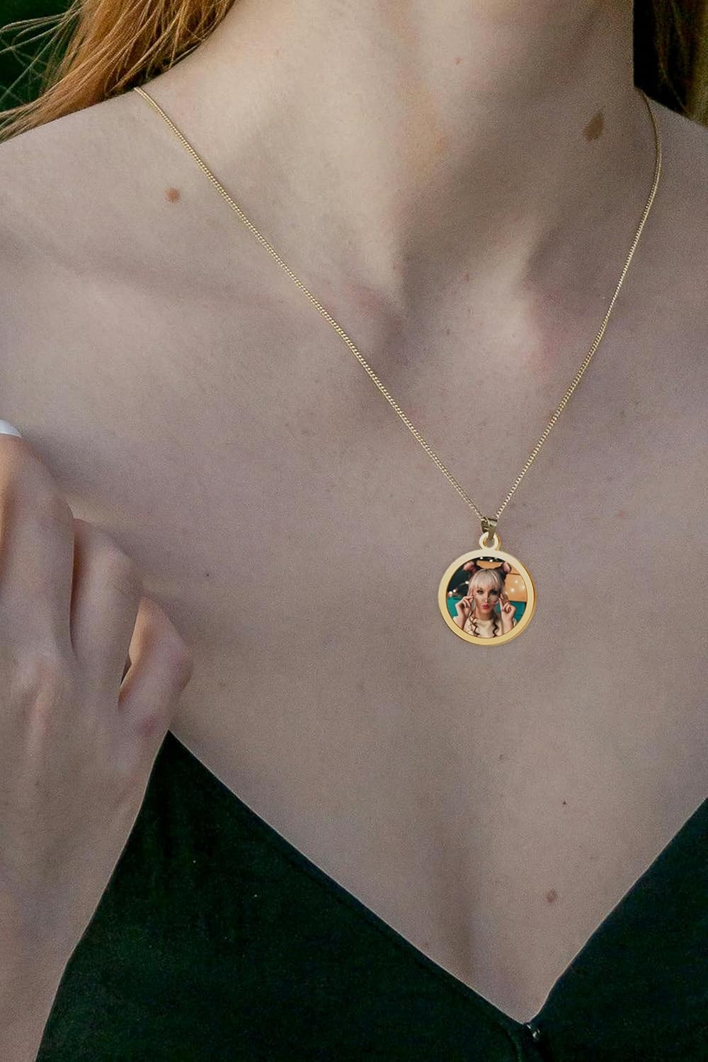 CharmSStory Personalized Photo Necklaces Custom Engraved Name Necklace Memory Keepsake Picture Necklace Pendant Customized Gifts for Women Men