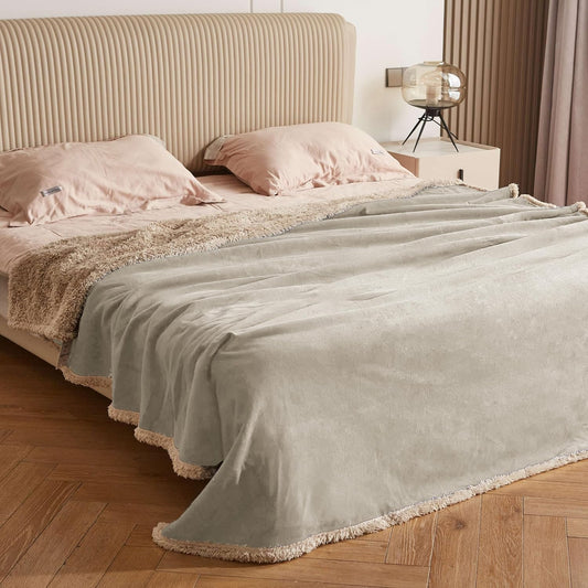 Kritter Planet Waterproof Bed Blanket for Dogs, Washable Stain Proof Pad Bed Cover, Reversible Leakproof Furniture Protector, Liquid Pee Proof Blanket for Couch Sofa, 80x60 inch, Queen Size