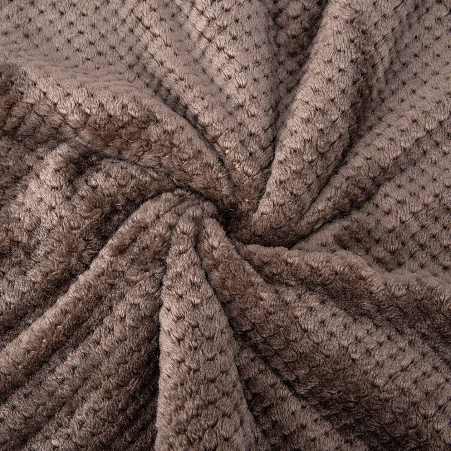 DW-Eagle Grey Plush Fleece Receiving Blanket for Dog, Cat, Couch, Travel & Outdoor, Camping (24" x 32")