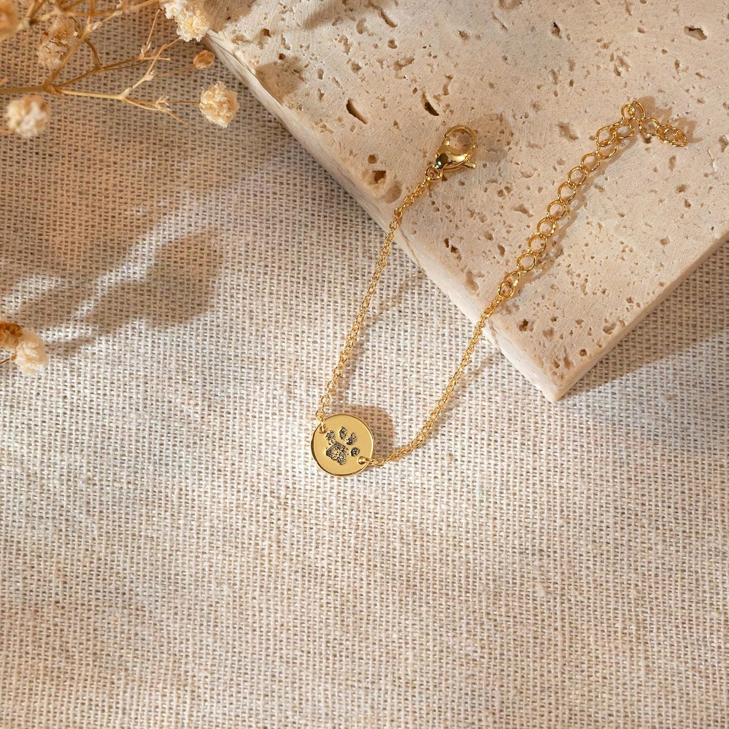 Personalized Pet Name Bracelet Dog/Cat Paw Bracelet Animal Friendly Jewelry Custom Pet Lover Gift Photo Projection Bracelet for Women Mom