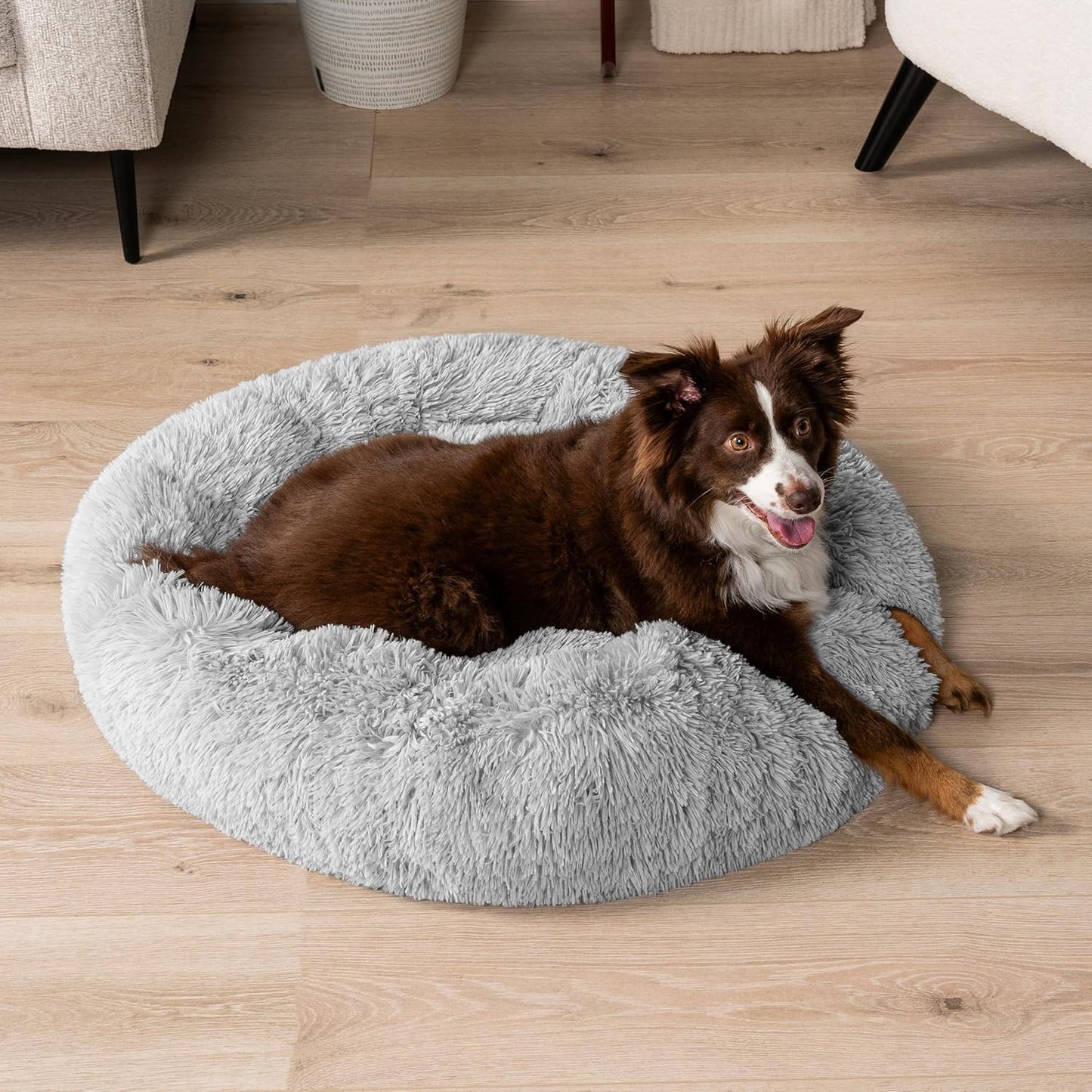 PetAmi Calming Dog Bed for Small Medium Dogs and Cats, Round Donut Washable Fluffy Faux Fur Plush Cuddler Pet Kitten Cushion, Anti-Slip, Fits up to 45 lbs, 30 inch, Light Gray
