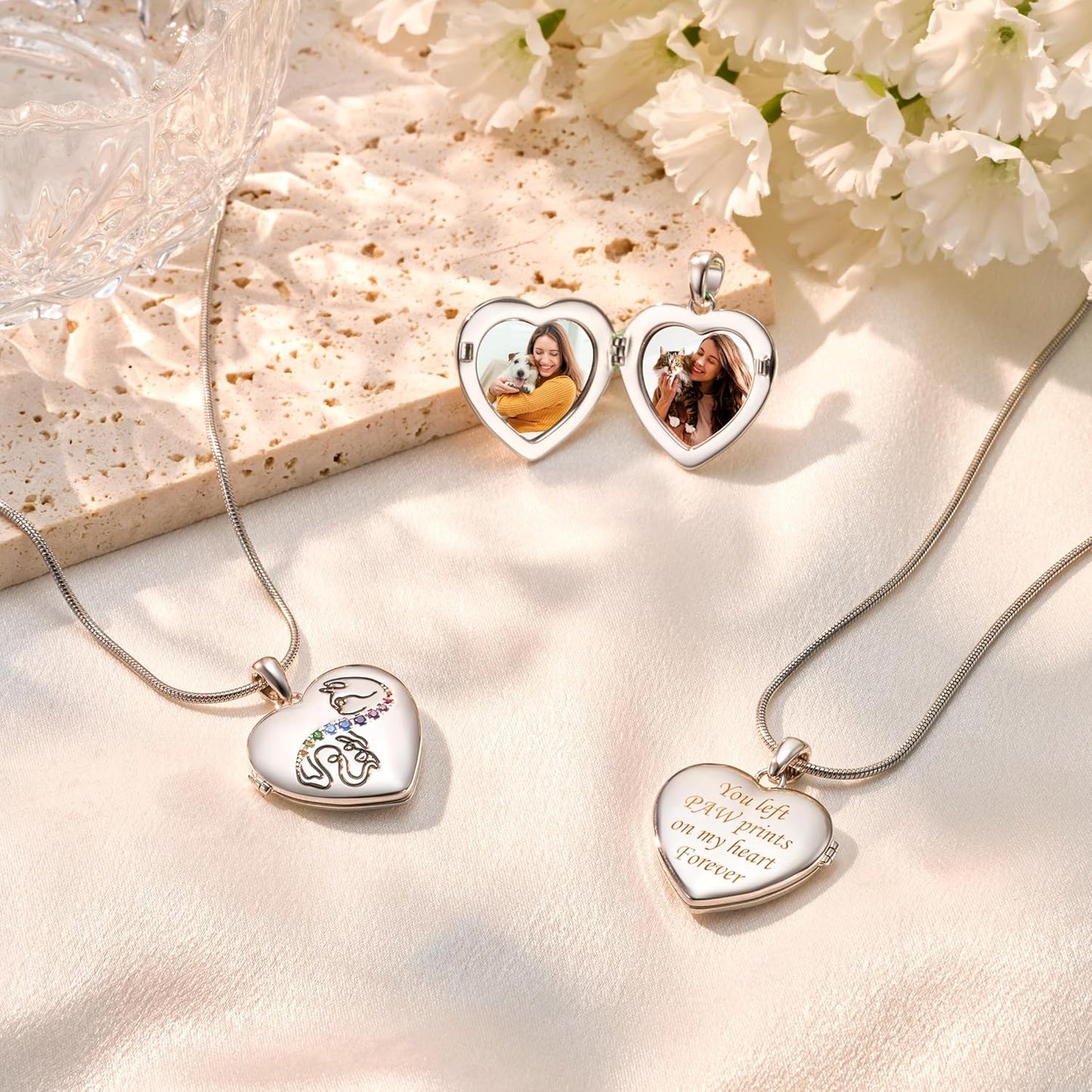Fanery Sue Personalized Customized Pet Locket Necklace, Heart Lockets Picture Necklaces Dog Memorial Gifts Cat Sympathy for Women Men